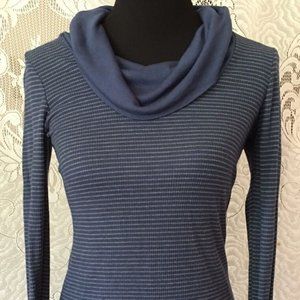 A Pea in the Pod striped cowl neck tunic sz S EUC
